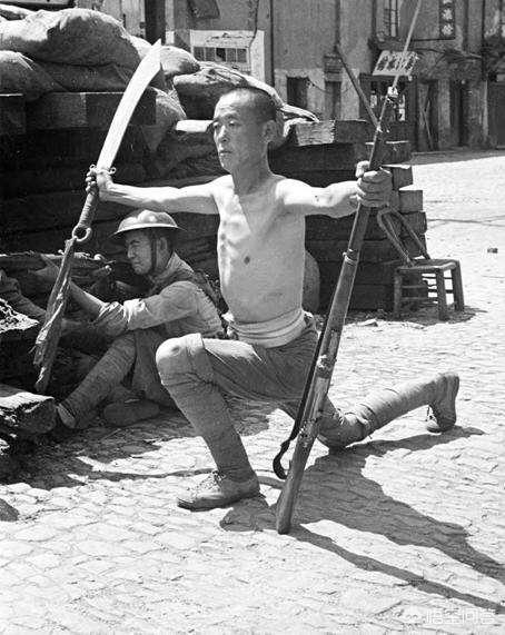 身边小人物的故事（身边小人物的故事50字）